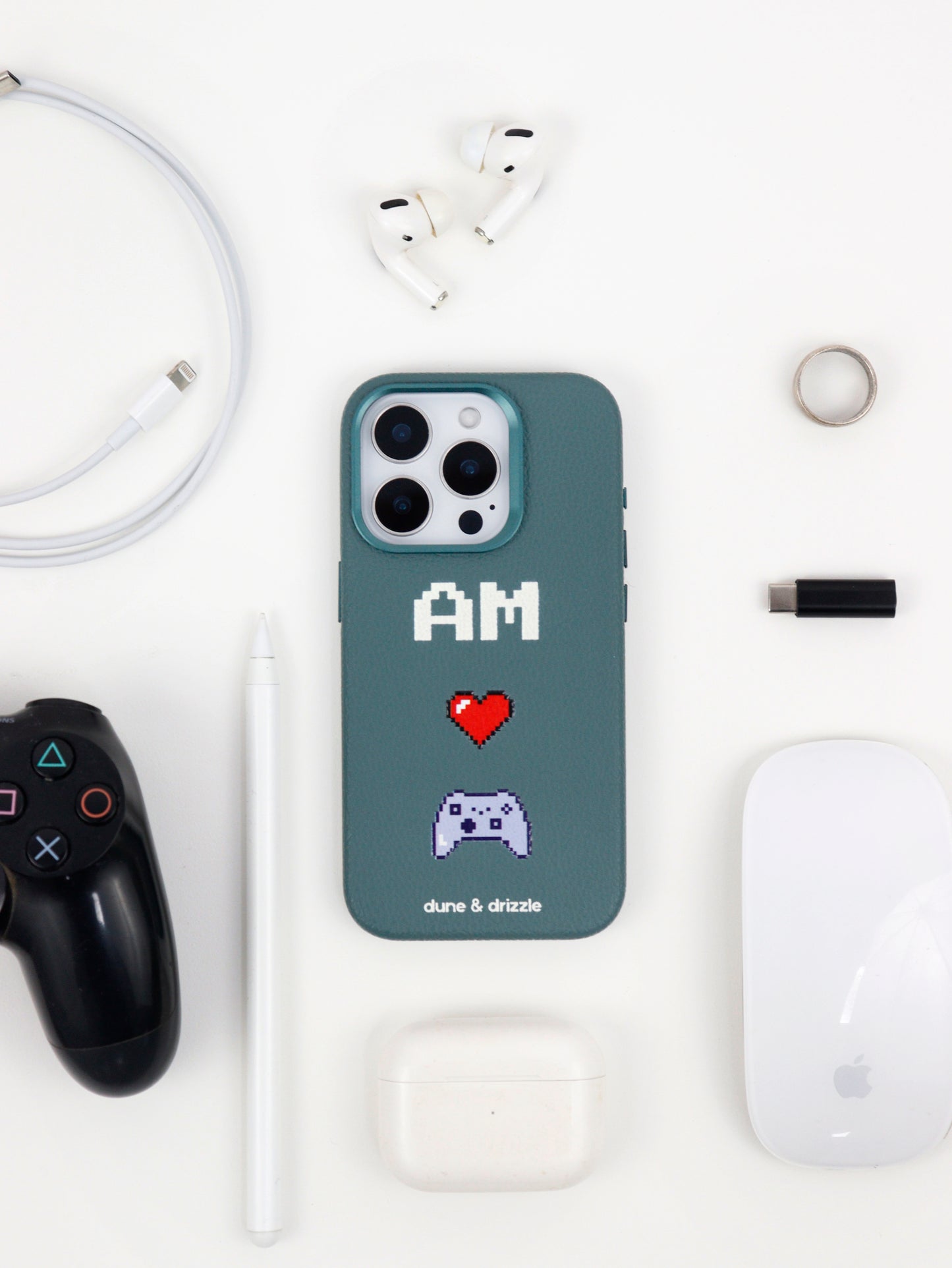 Pixel Love Game ~ iPhone 16 Pro