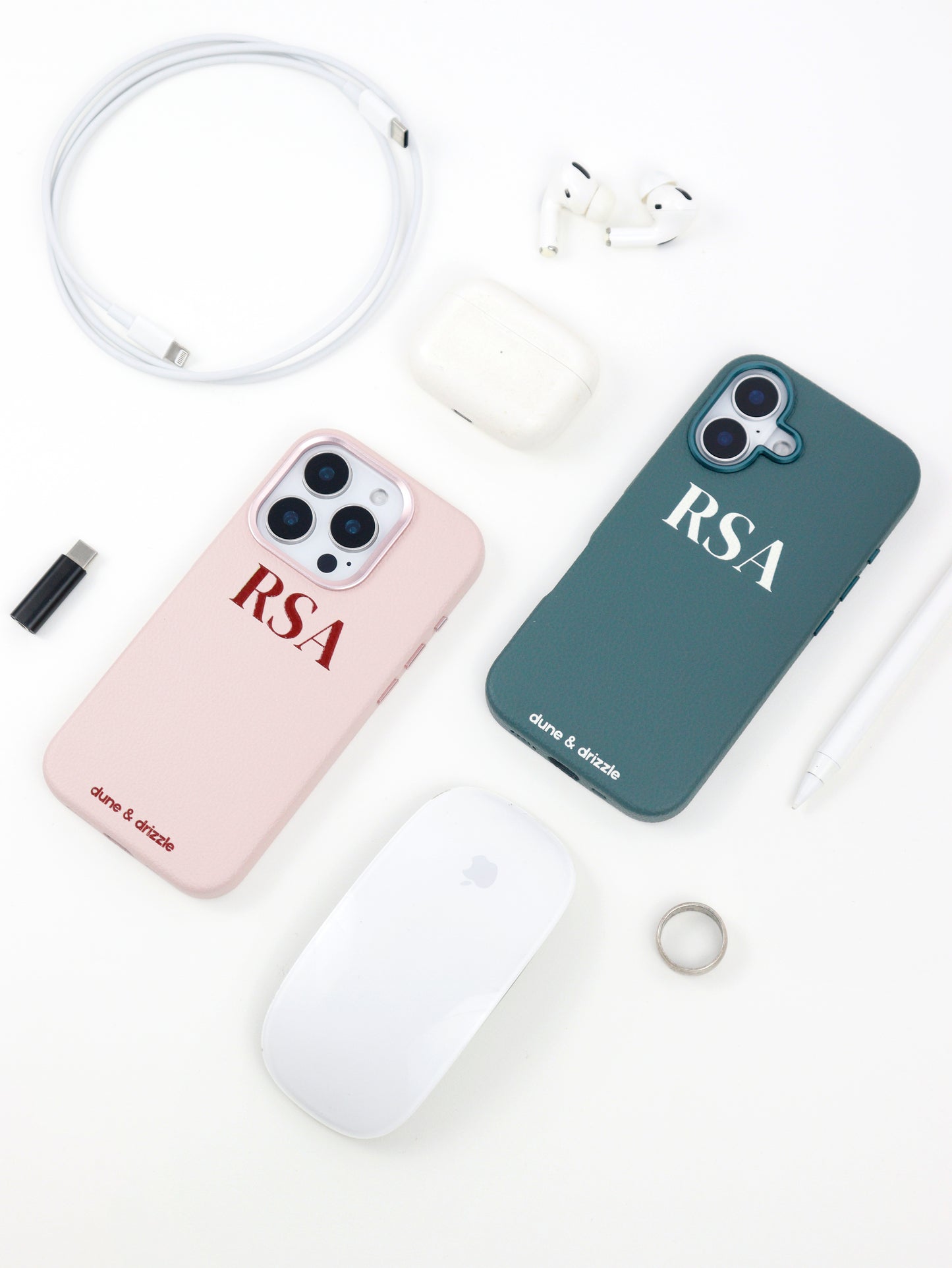 Serif Initials ~ iPhone 14 Pro