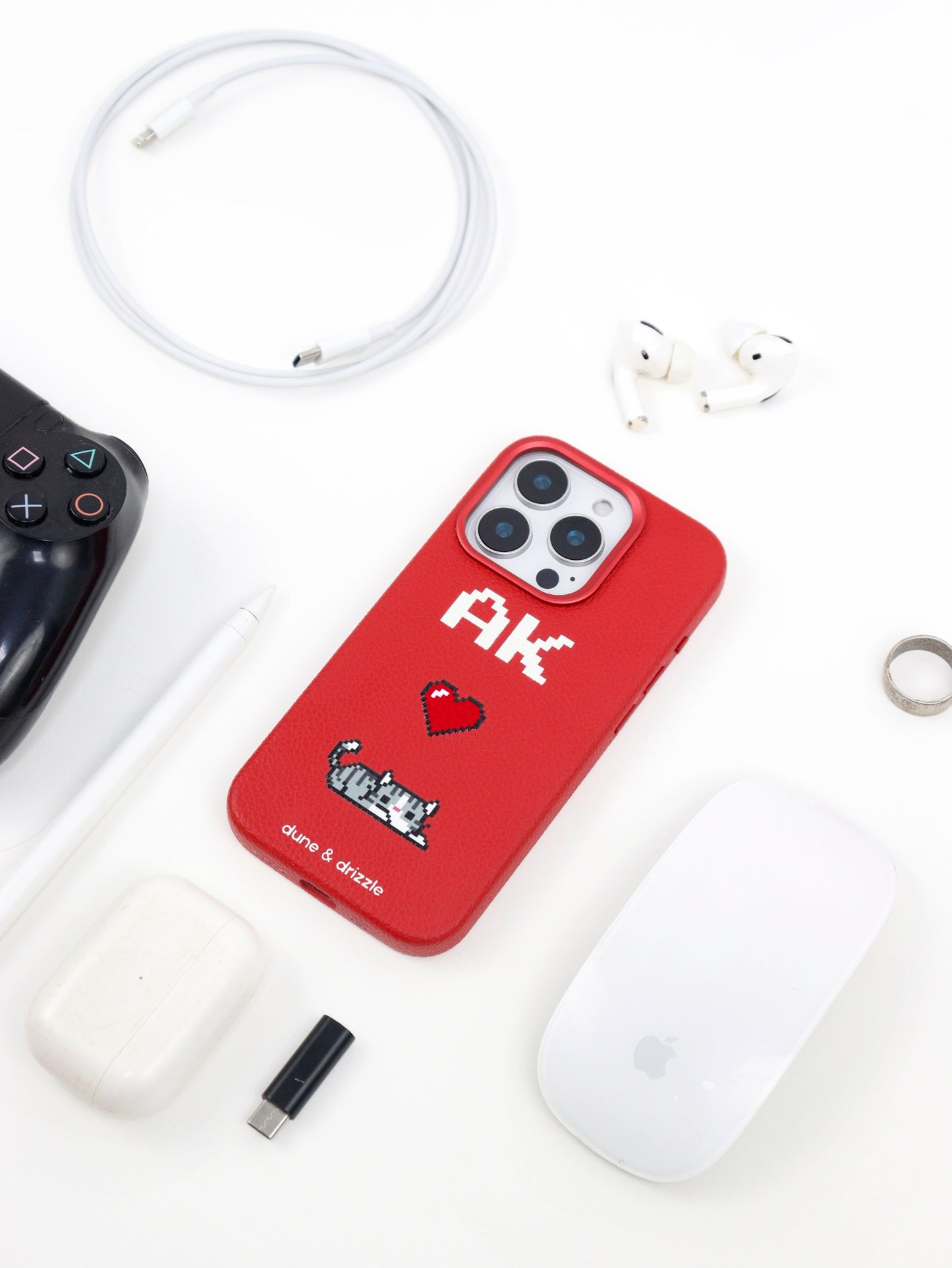 Pixel Love Cat ~ iPhone 15 Pro Max