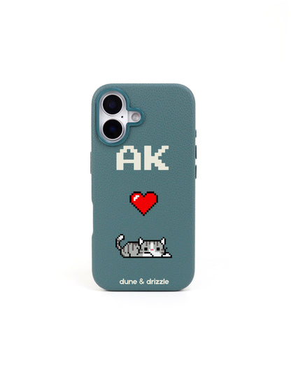 Pixel Love Cat ~ iPhone 16